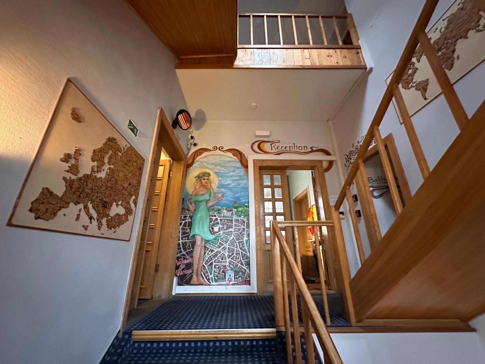 25 Hours Hostel Аеропорт Вільнюс Екстер'єр фото